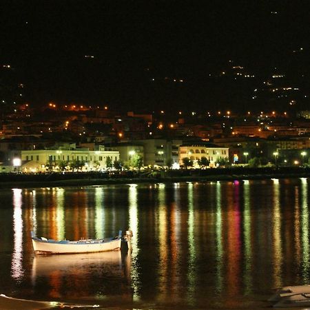 Appartement Casa Stromae A Due Passi Dal Mare à Cefalù Extérieur photo